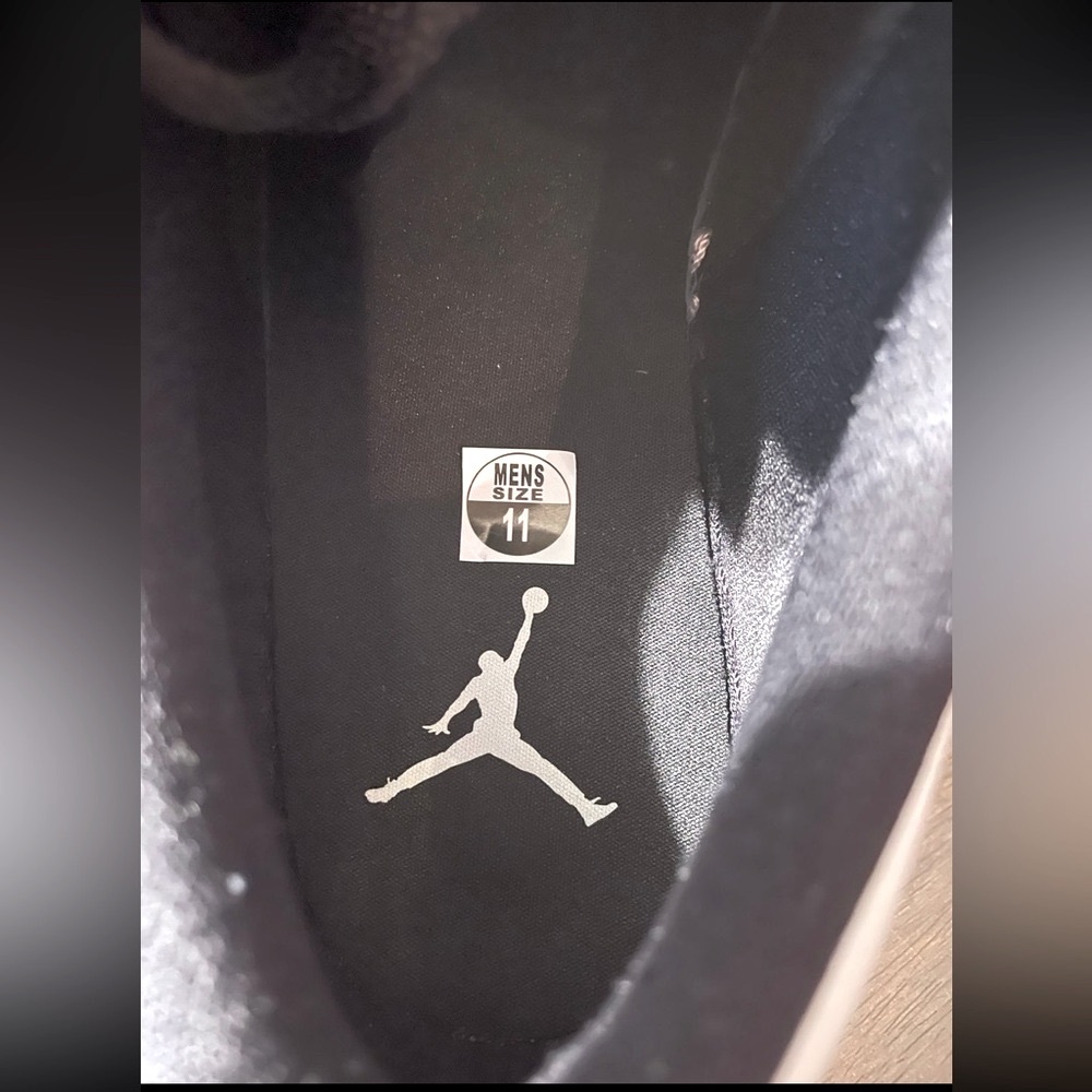 Jordan 1 Low Shadow Toe - Picture 8 of 11